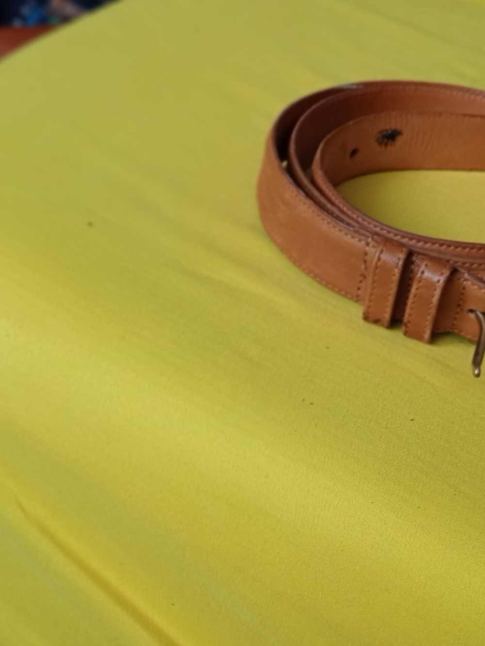 Coach British Tan leather belt made in USA   crafted from genuine cowhide leathe
